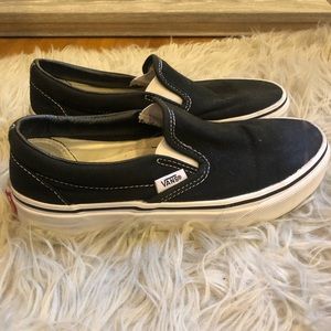 Black Slip-On Vans size 6